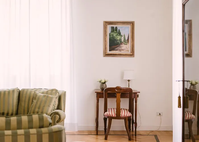 Vaticano "a Casa Di Caterina" *